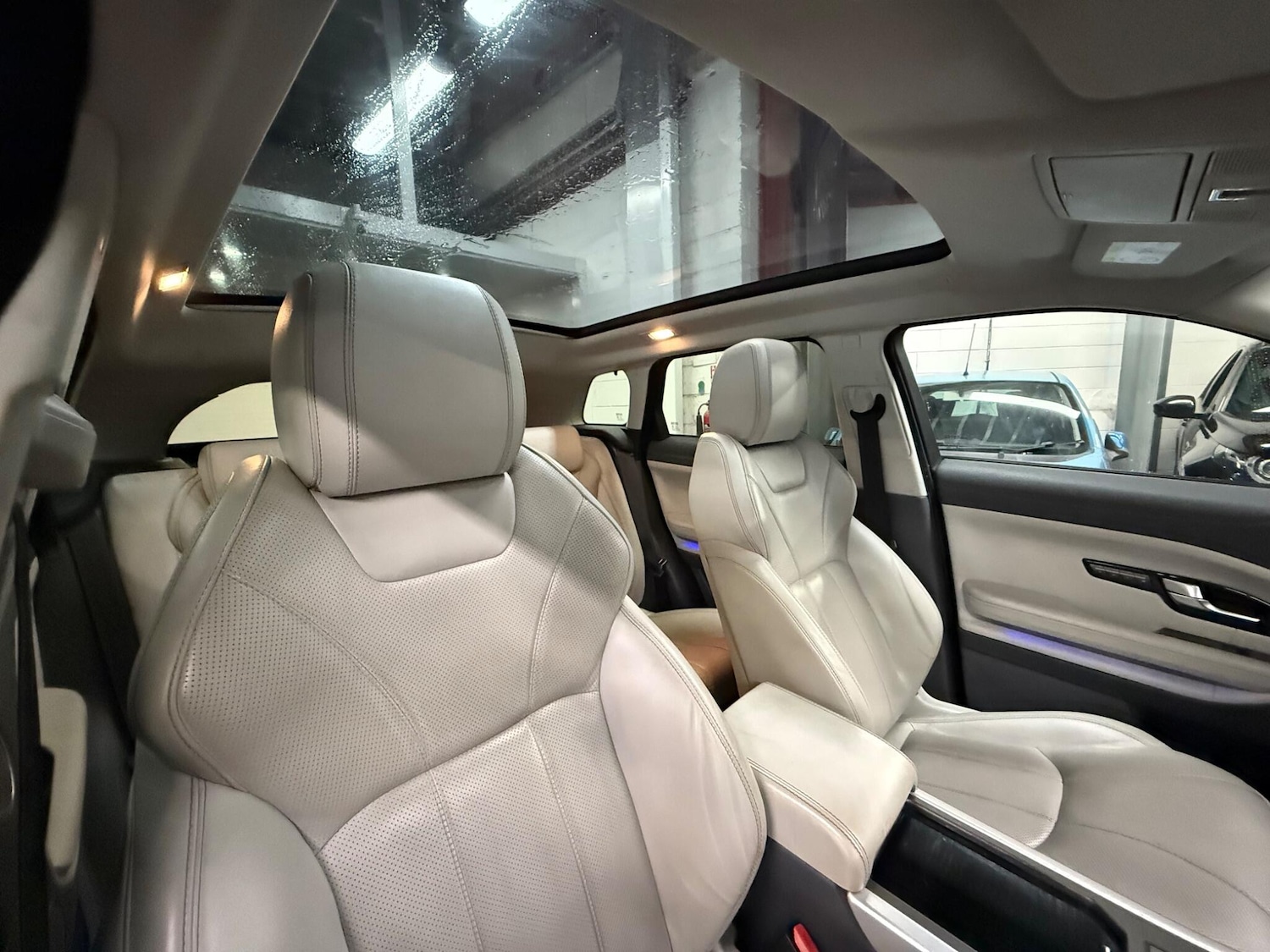 Used Land Rover Range Rover Evoque 2016 for sale - 76802084: Photo 11