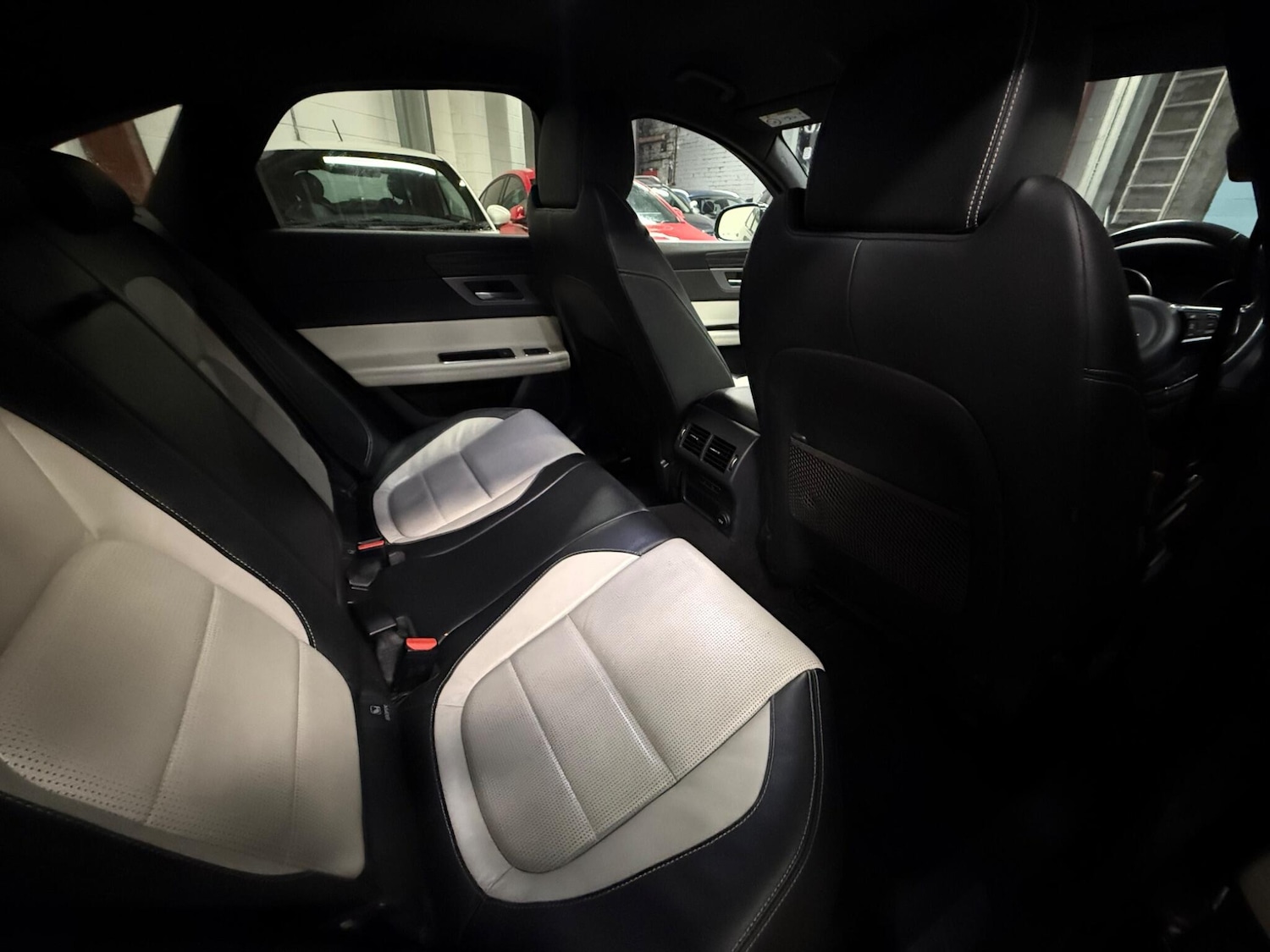 Used Jaguar XF 2016 for sale - 77291611: Photo 9