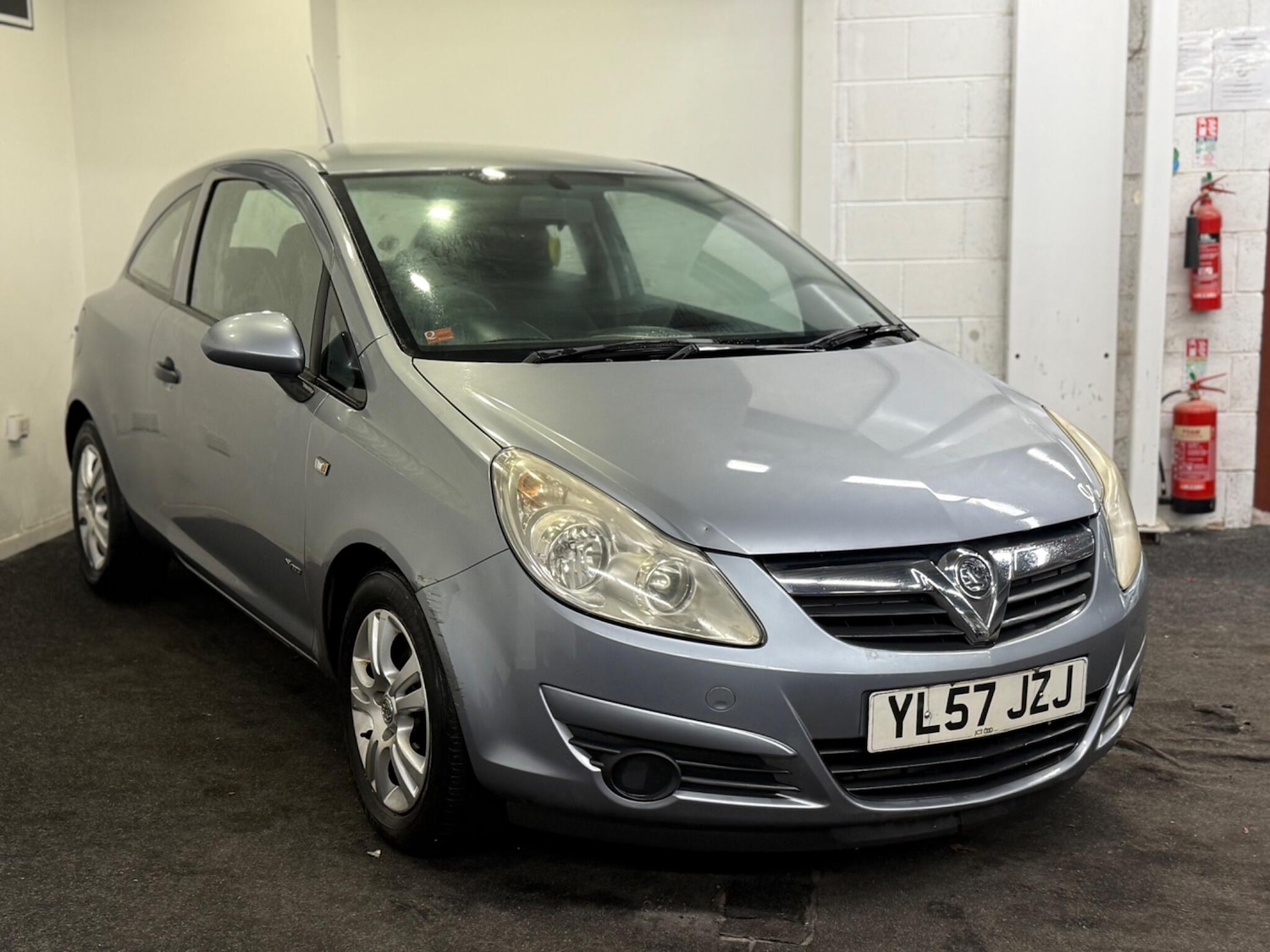 Used Vauxhall Corsa 2008 for sale - 77081609: Photo 3