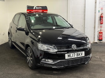 Used Volkswagen Polo 2017 for sale - 77793644: Photo