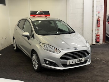 Used Ford Fiesta 2015 for sale - 79033785: Photo