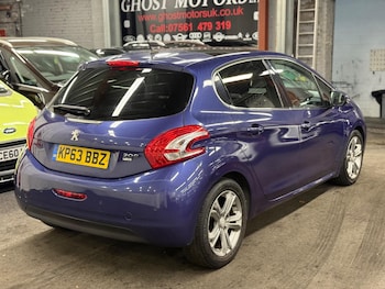 Used Peugeot 208 2013 for sale - 76398399: Photo