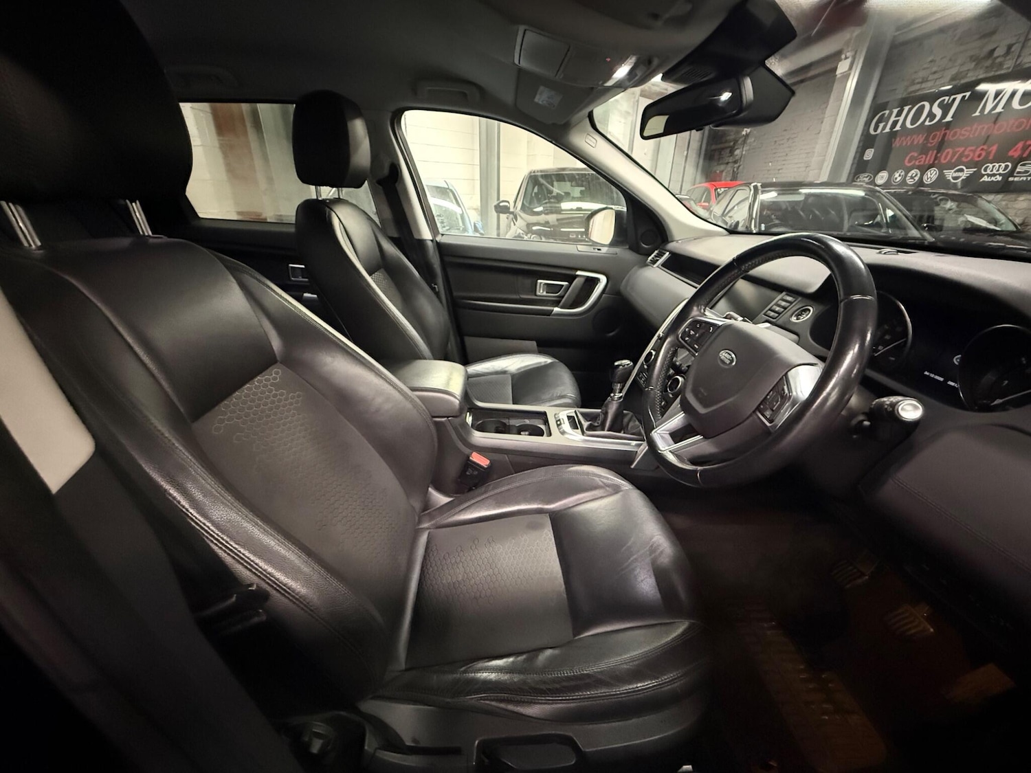 Used Land Rover Discovery Sport 2016 for sale - 76832322: Photo 10