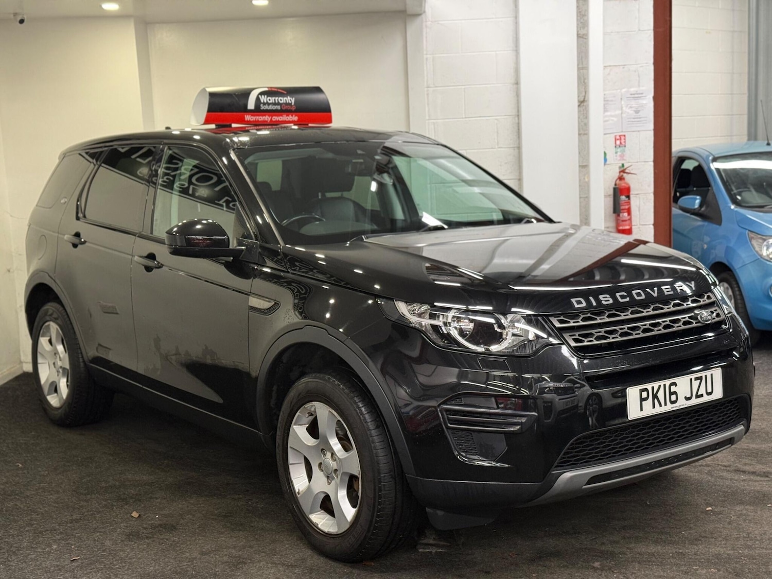 Used Land Rover Discovery Sport 2016 for sale - 76832322: Photo 3