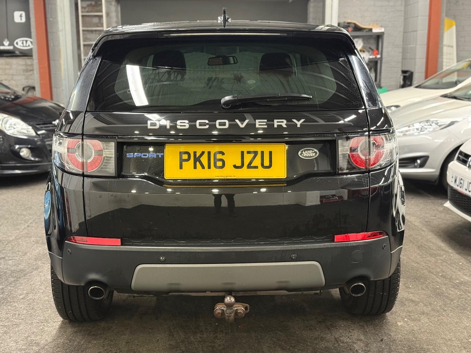 Used Land Rover Discovery Sport 2016 for sale - 76832322: Photo 5