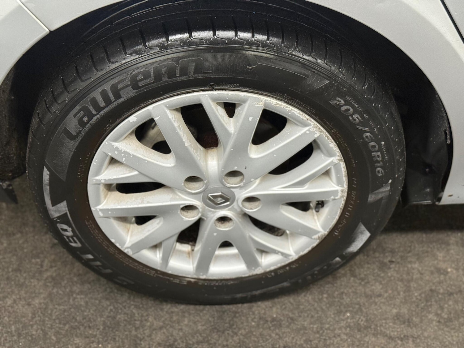 Used Renault Scenic 2014 for sale - 77305199: Photo 7