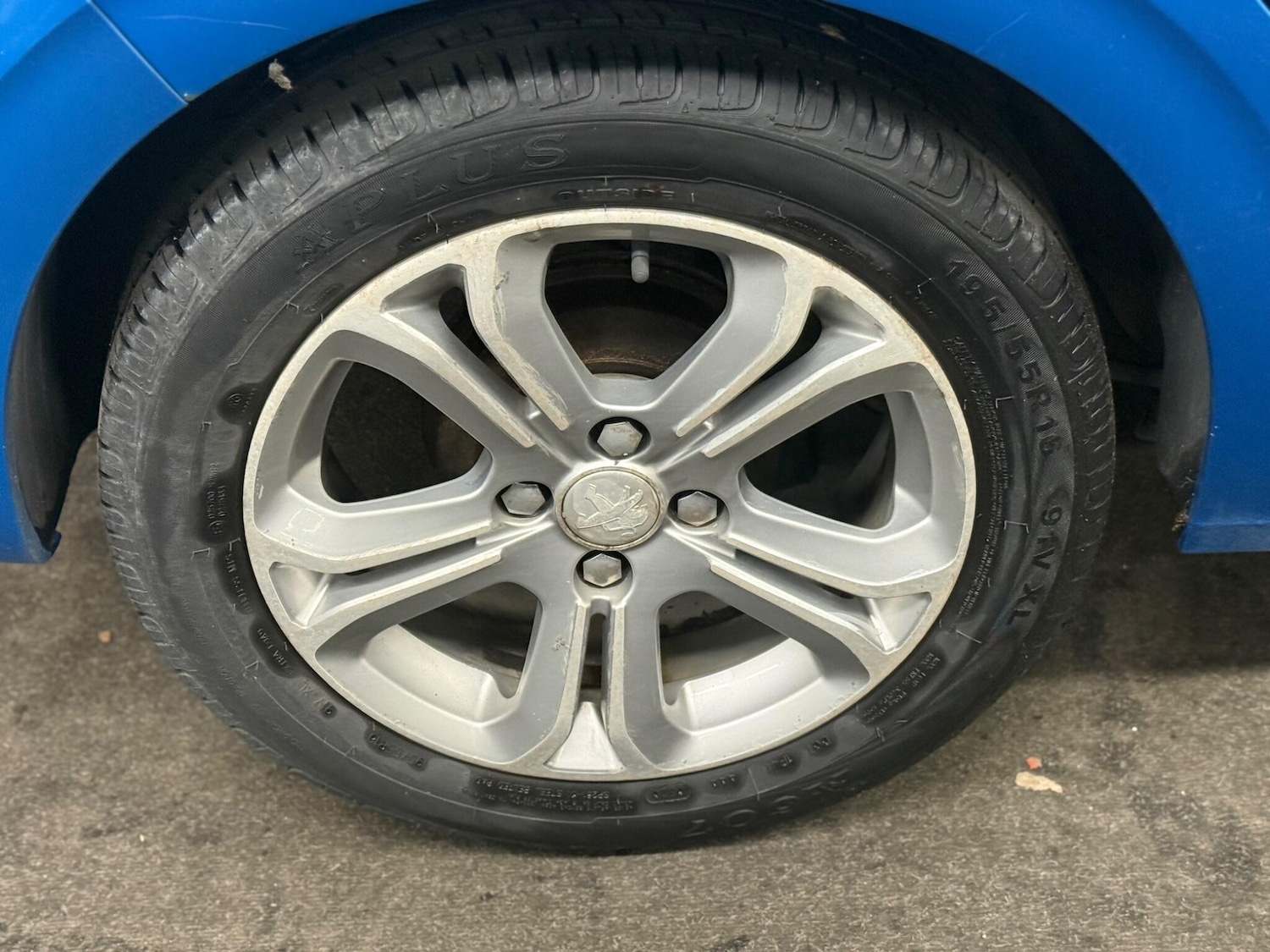 Used Peugeot 208 2012 for sale - 78020213: Photo 7