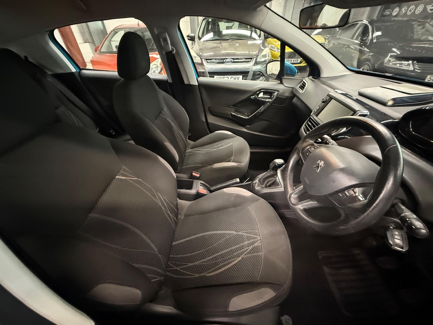 Used Peugeot 208 2012 for sale - 78020213: Photo 9