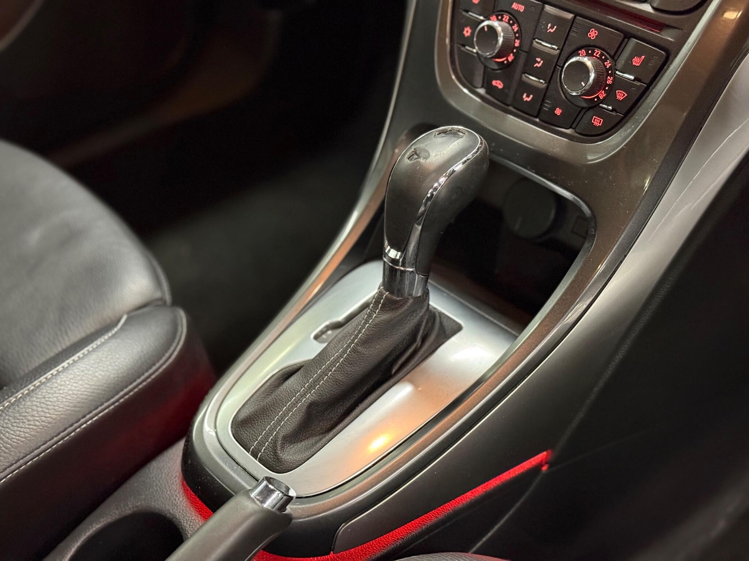 Used Vauxhall Astra 2014 for sale - 76850425: Photo 11