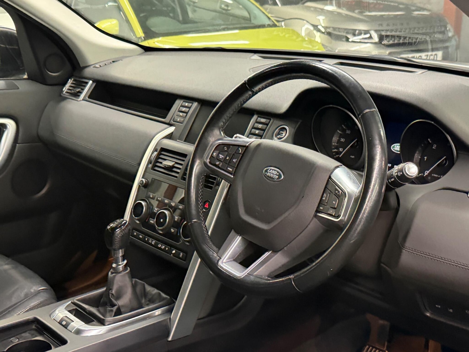 Used Land Rover Discovery Sport 2016 for sale - 77074137: Photo 11