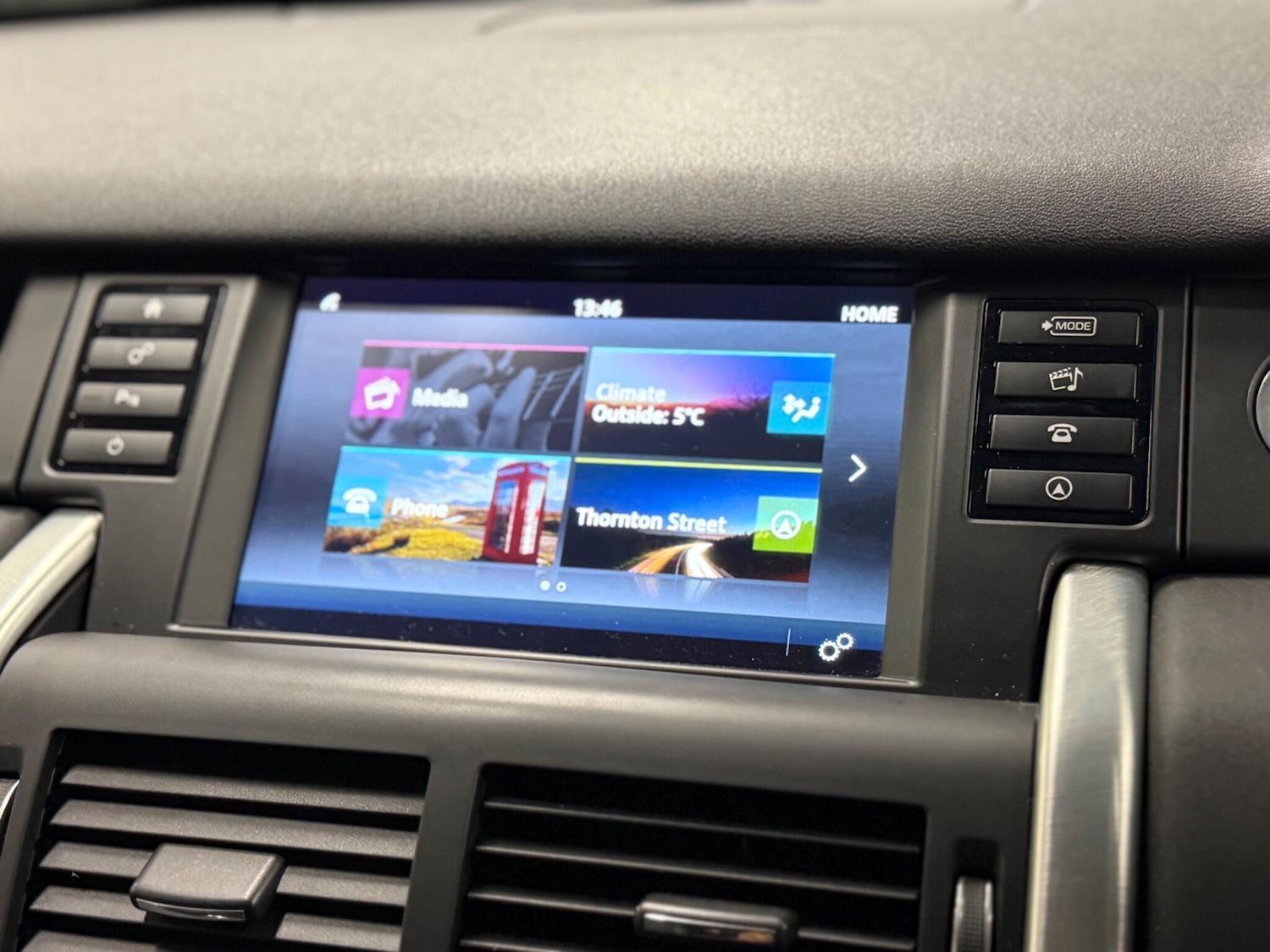 Used Land Rover Discovery Sport 2016 for sale - 77074137: Photo 13