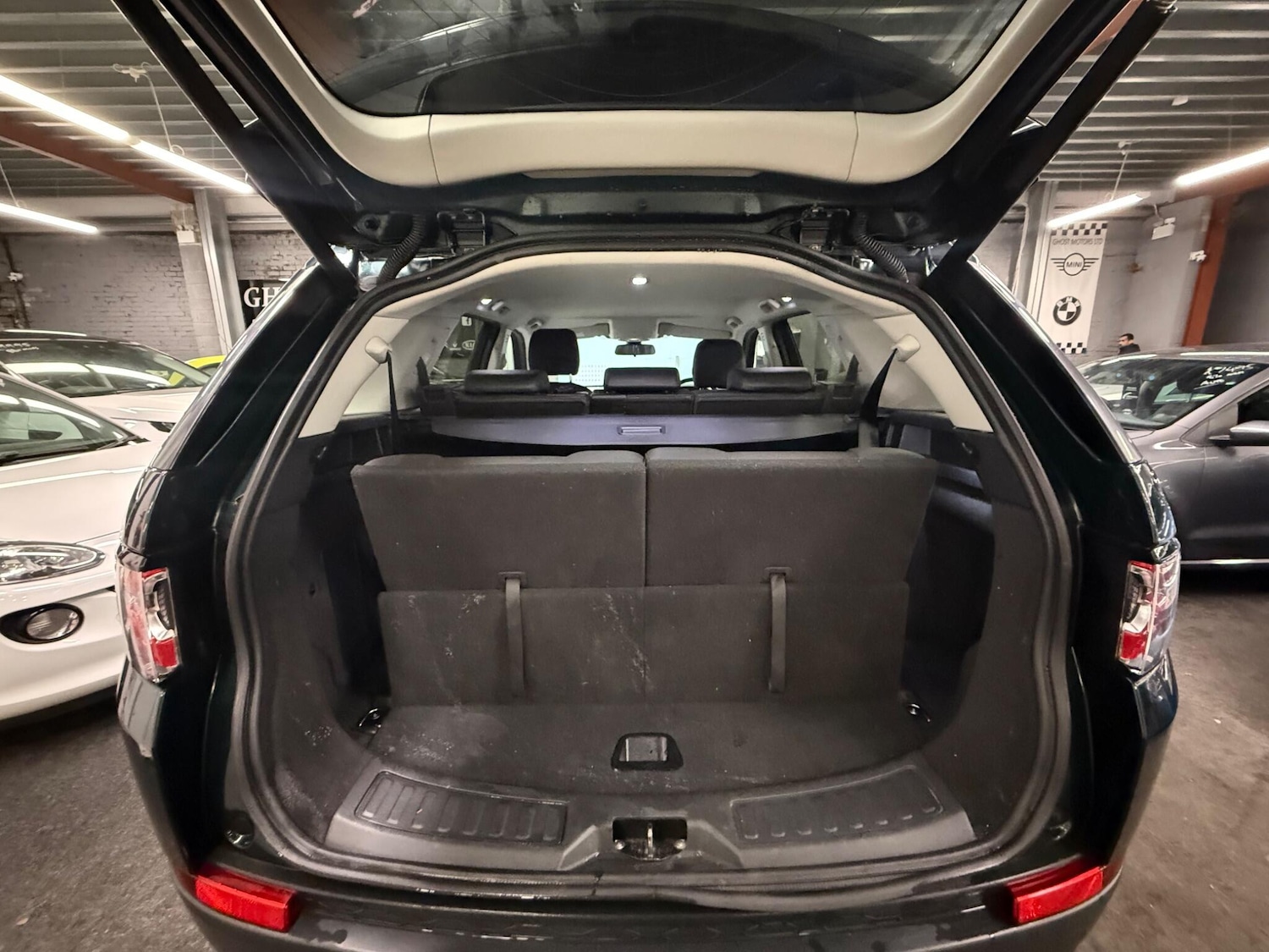 Used Land Rover Discovery Sport 2016 for sale - 77074137: Photo 7