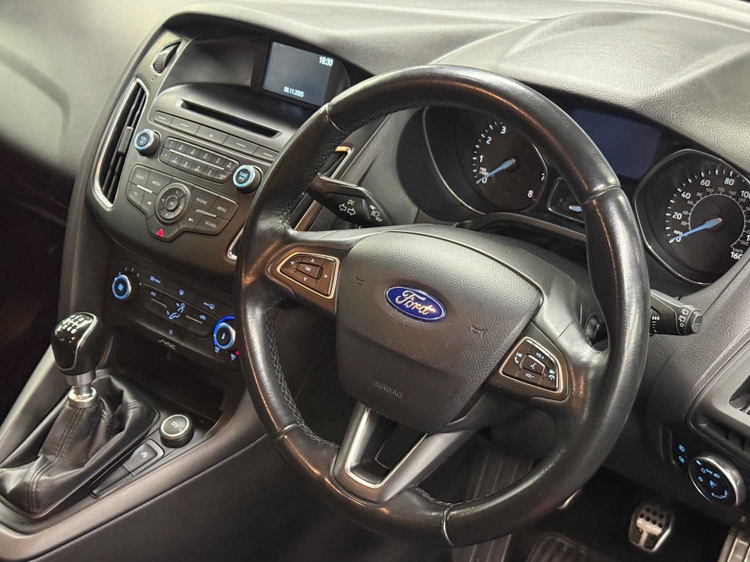 Used Ford Focus 2015 for sale - 76499504: Photo 10