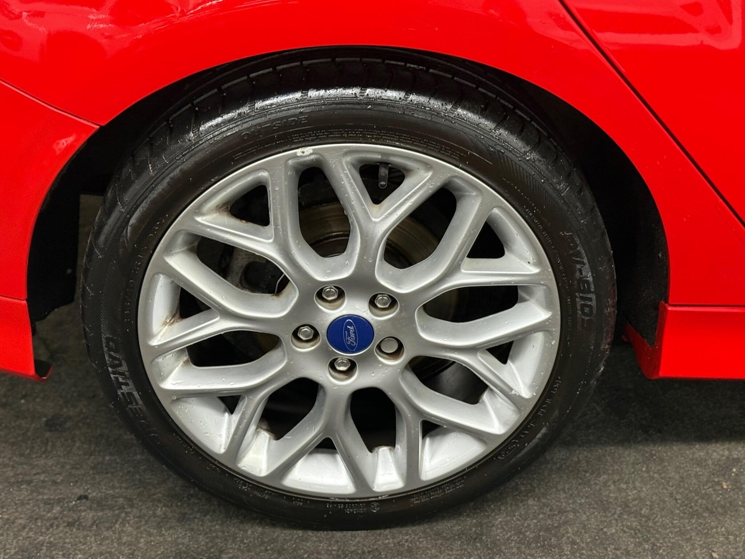 Used Ford Focus 2015 for sale - 76499504: Photo 7