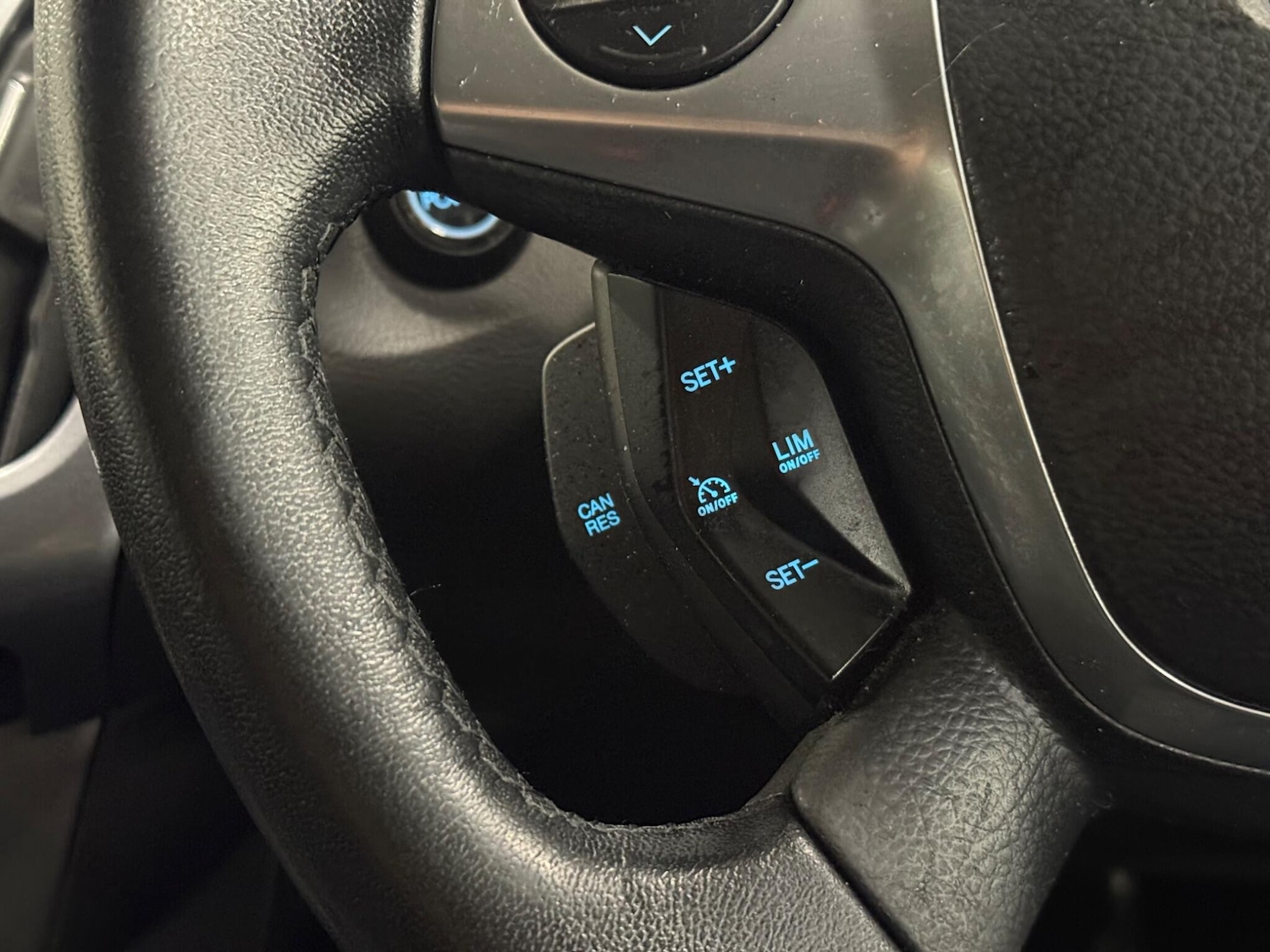 Used Ford Focus 2011 for sale - 77939969: Photo 12