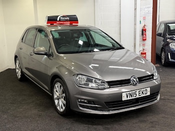Used Volkswagen Golf 2015 for sale - 77574014: Photo