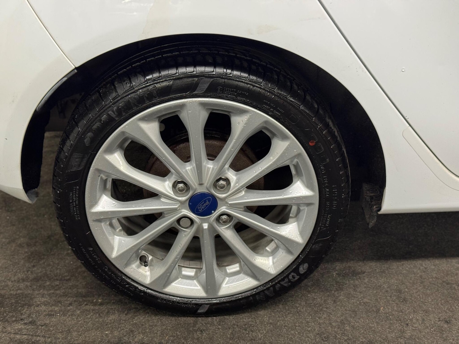 Used Ford Fiesta 2015 for sale - 76349315: Photo 7