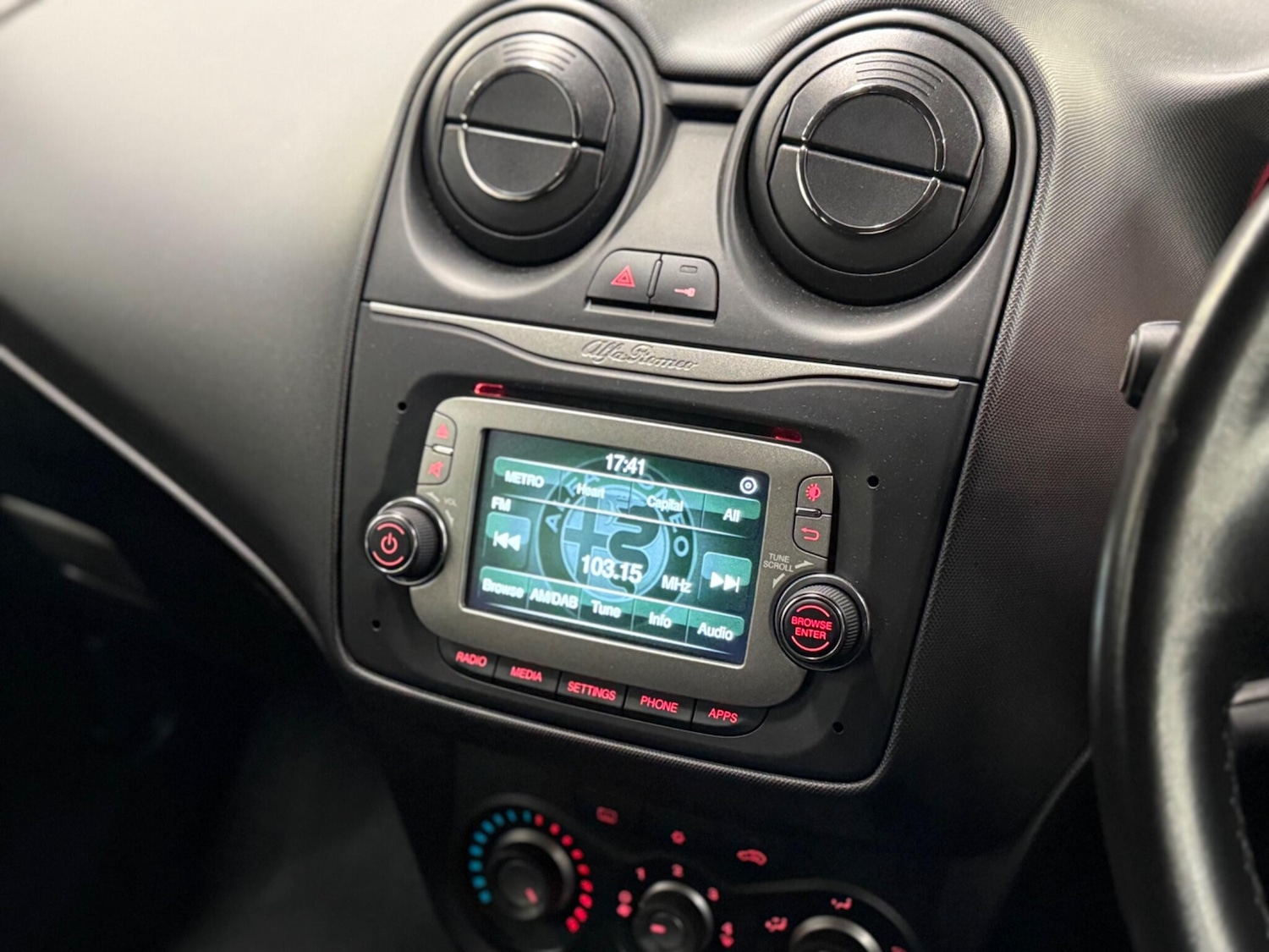 Used Alfa Romeo MiTo 2016 for sale - 77424912: Photo 12