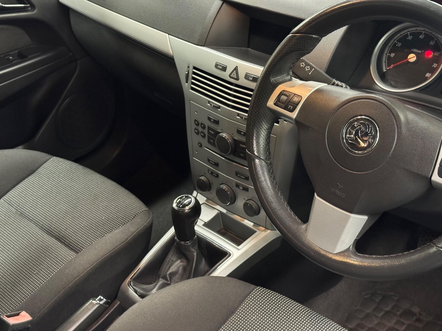 Used Vauxhall Astra 2009 for sale - 76371016: Photo 10
