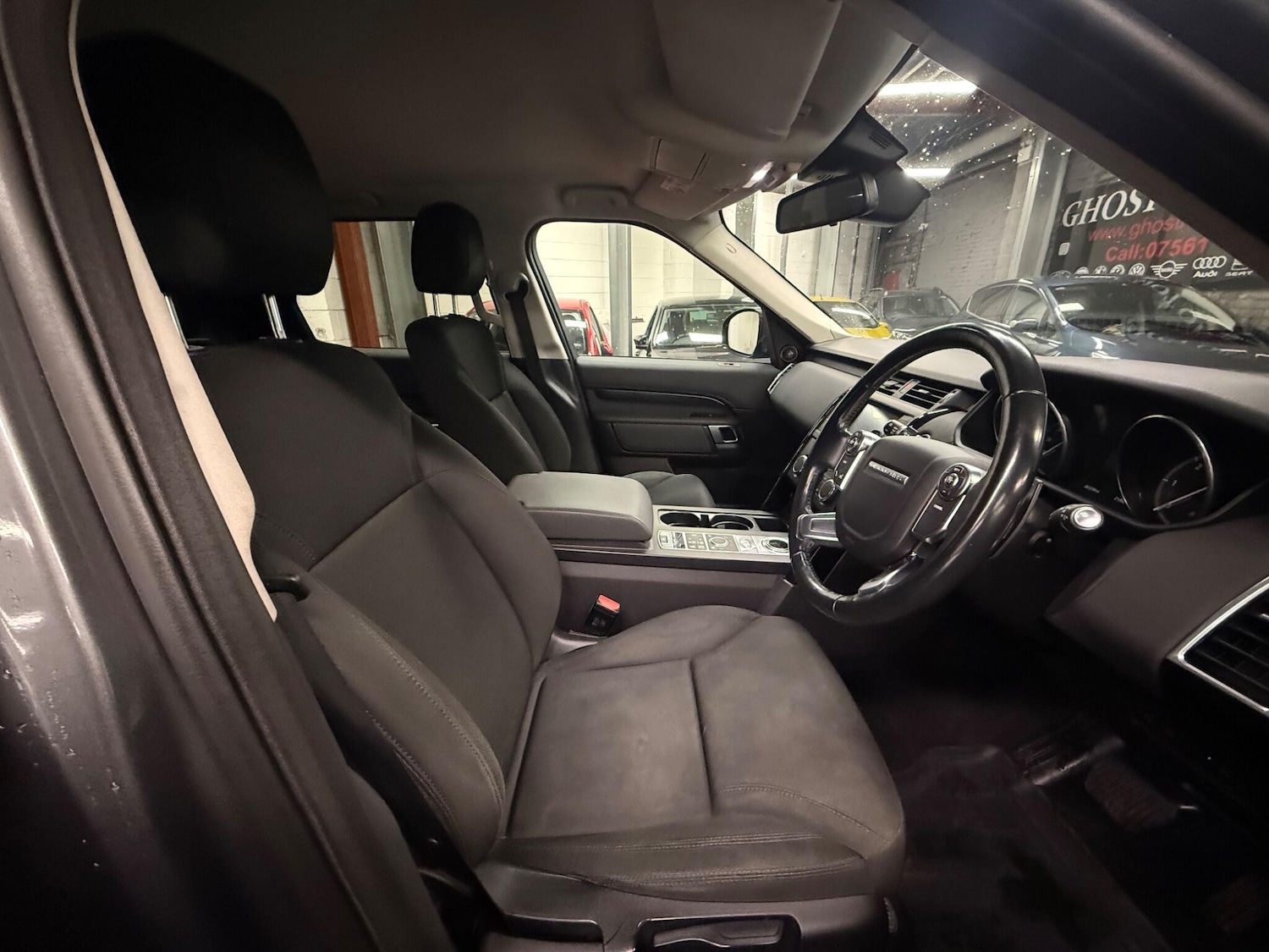 Used Land Rover Discovery 2017 for sale - 77633346: Photo 12