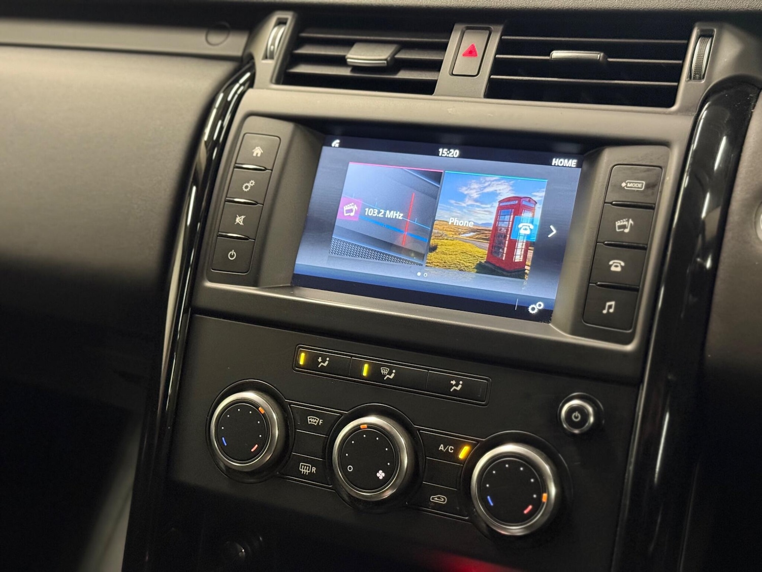 Used Land Rover Discovery 2017 for sale - 77633346: Photo 16