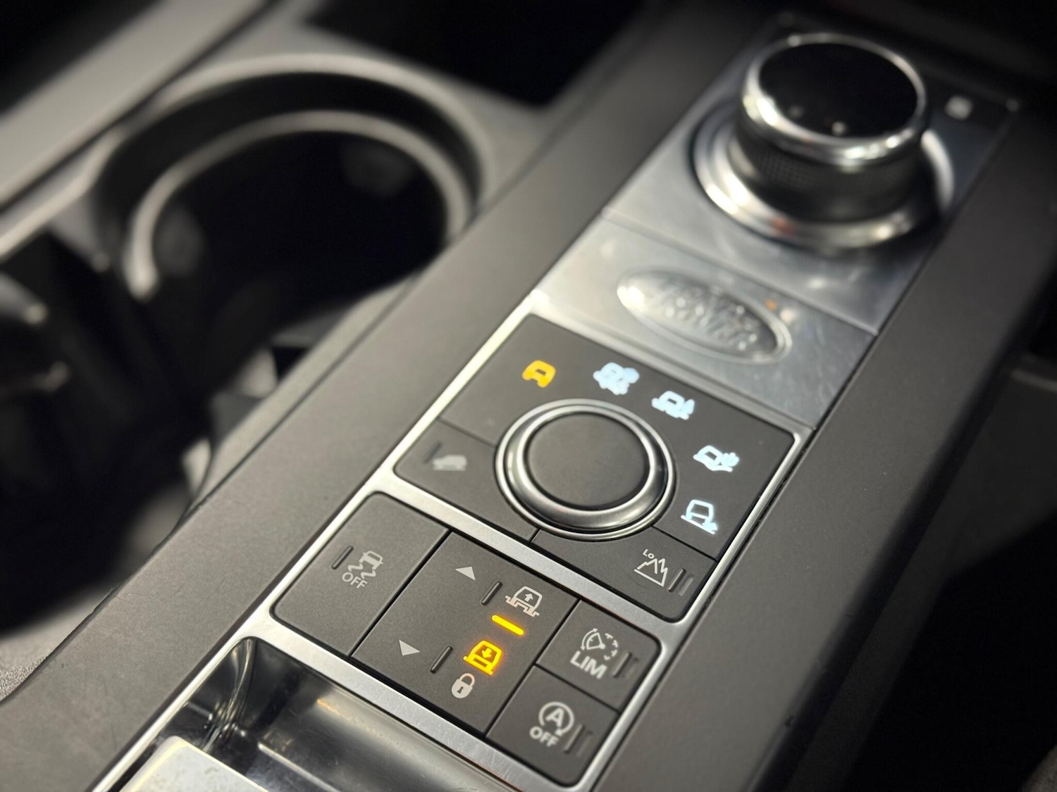 Used Land Rover Discovery 2017 for sale - 77633346: Photo 17