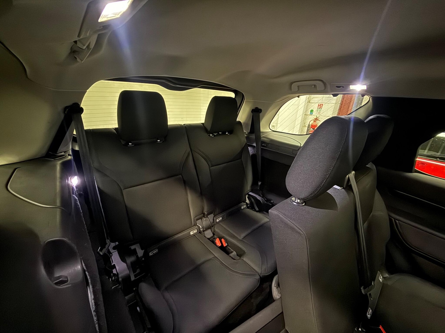 Used Land Rover Discovery 2017 for sale - 77633346: Photo 9