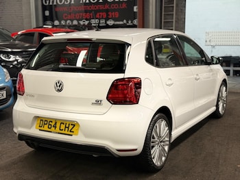 Used Volkswagen Polo 2015 for sale - 76498951: Photo