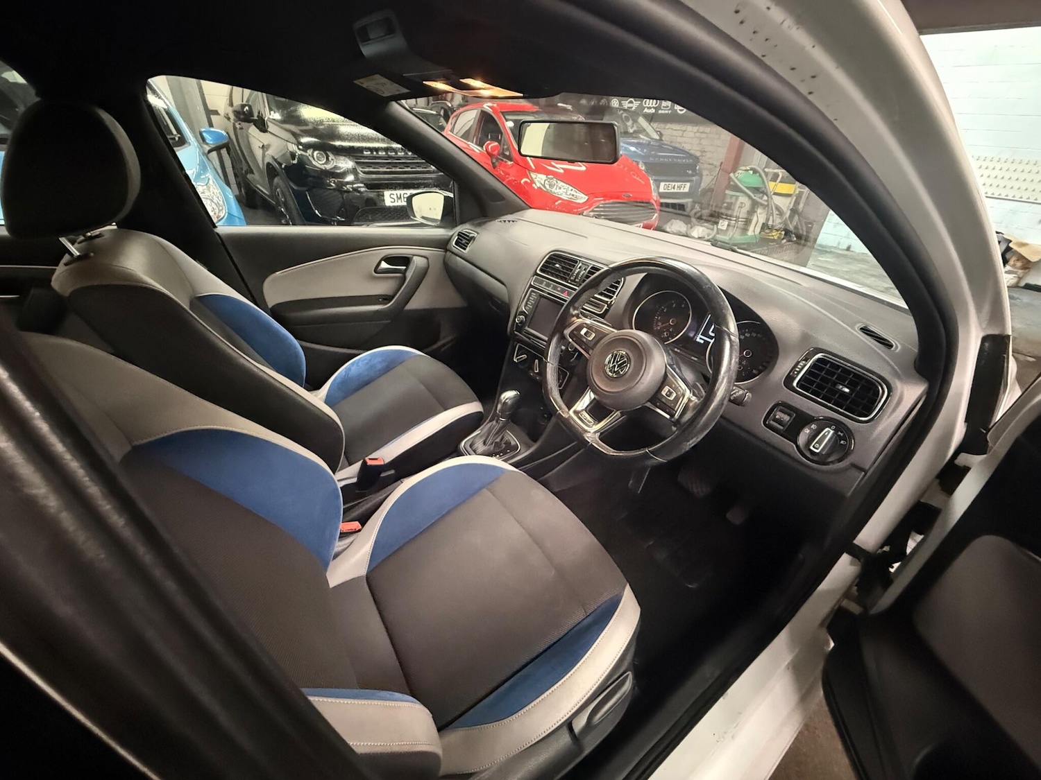 Used Volkswagen Polo 2015 for sale - 76498951: Photo 8