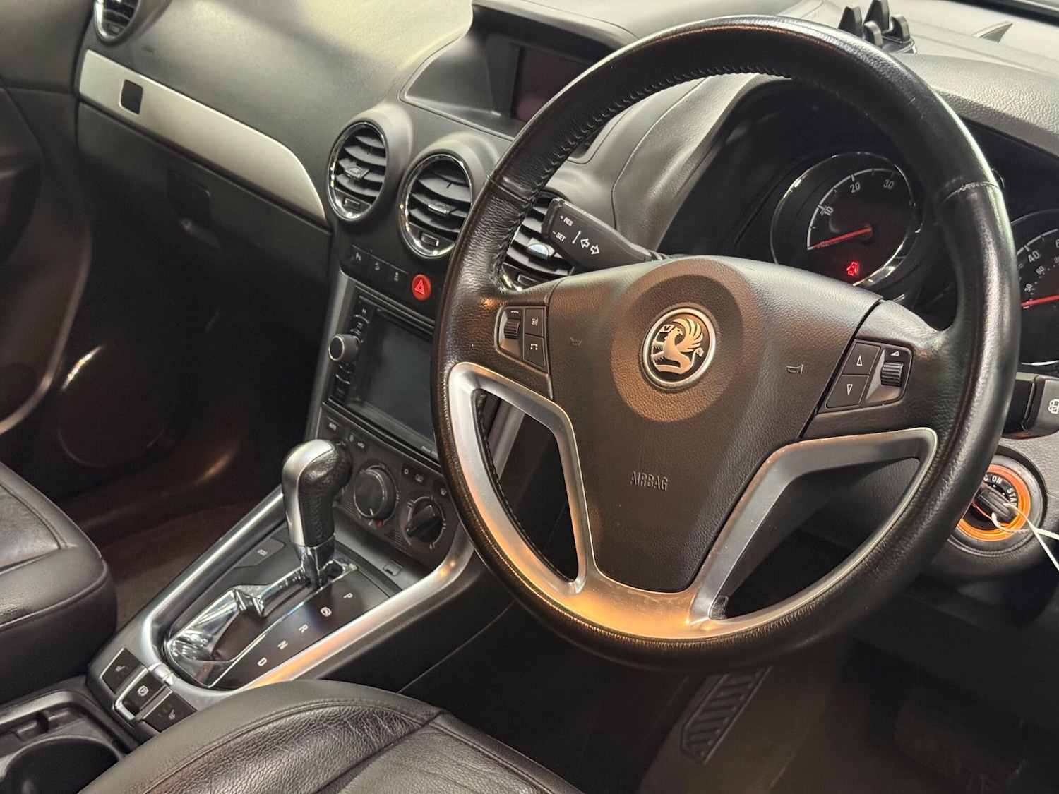 Used Vauxhall Antara 2012 for sale - 76608349: Photo 9