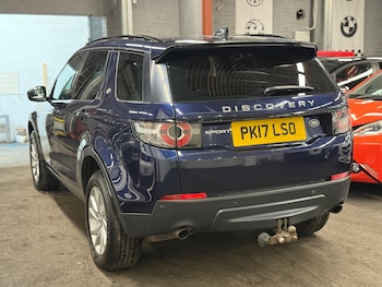 Used Land Rover Discovery Sport 2017 for sale - 78307217: Photo