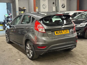 Used Ford Fiesta 2016 for sale - 78334822: Photo