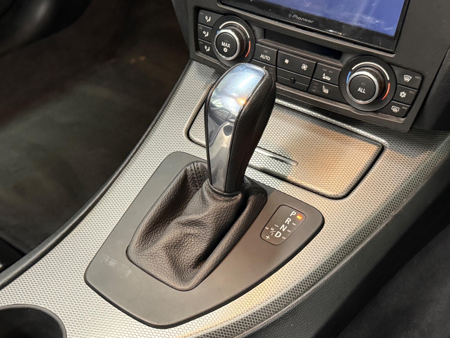 Used BMW 3 Series 2012 for sale - 77054142: Photo 14