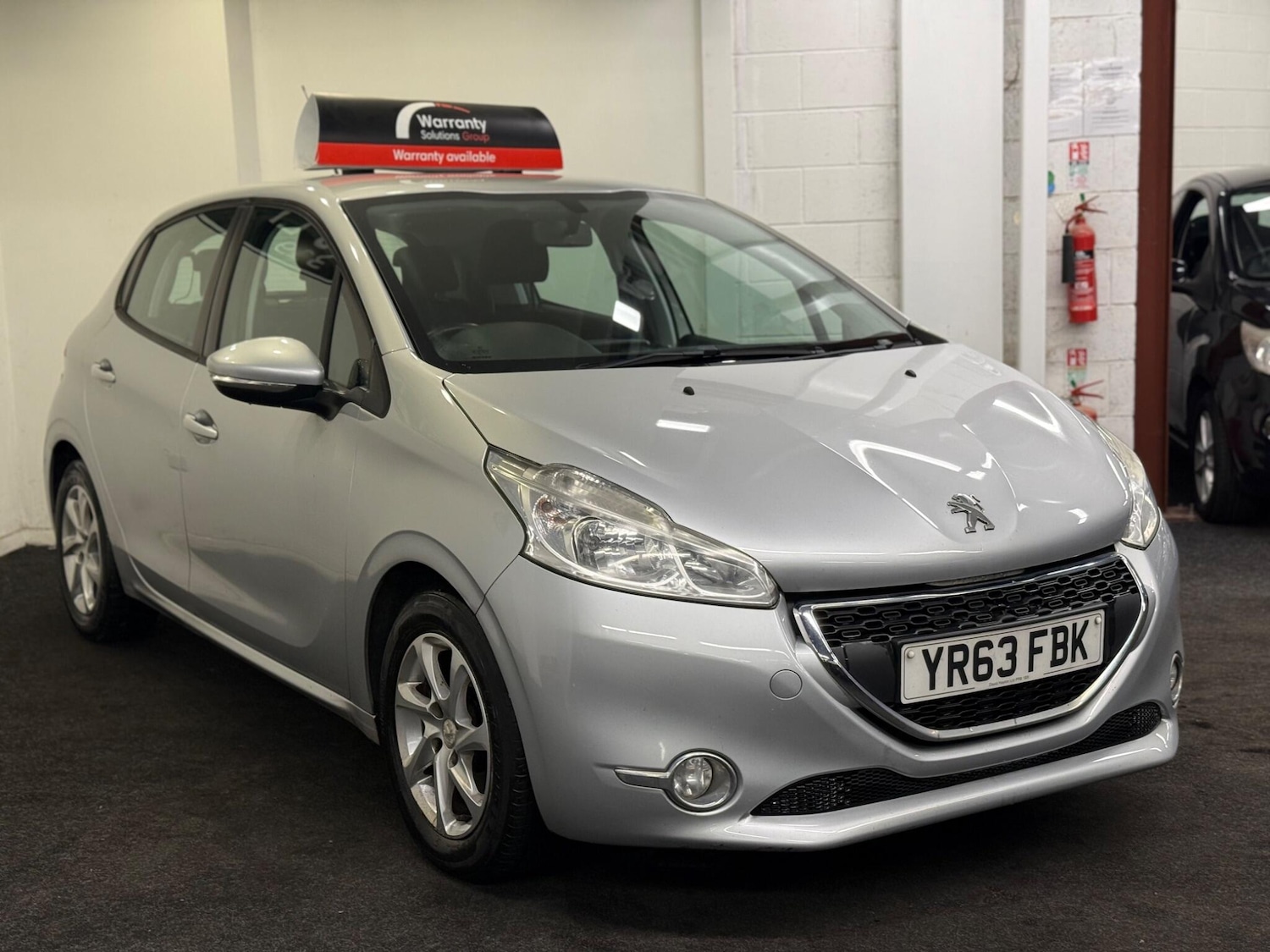 Used Peugeot 208 2013 for sale - 77230206: Photo 3