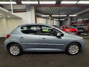 Used Peugeot 207 2011 for sale - 76458079: Photo