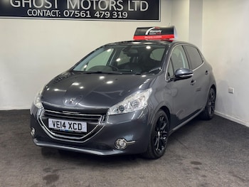 Used Peugeot 208 2014 for sale - 75464109: Photo