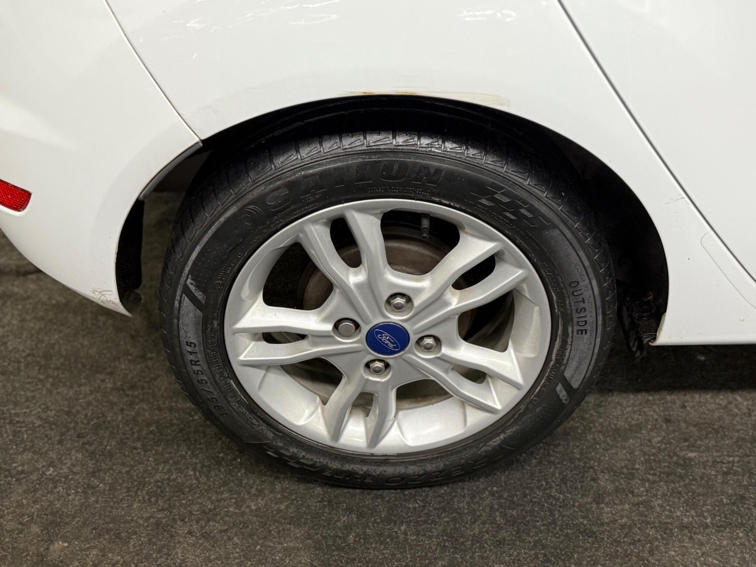 Used Ford Fiesta 2015 for sale - 76964401: Photo 7