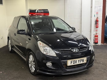 Used Hyundai i20 2011 for sale - 76801897: Photo