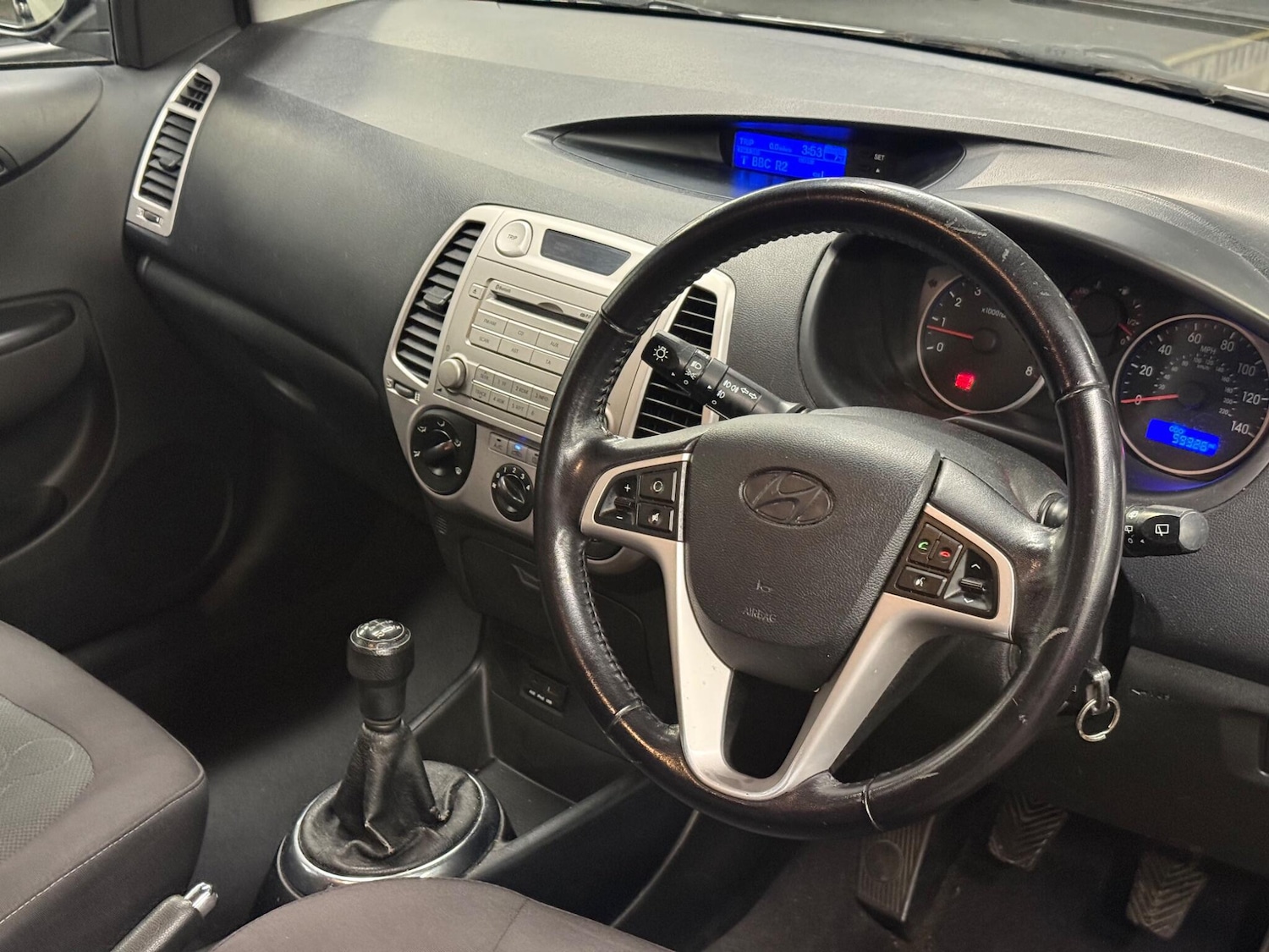 Used Hyundai i20 2011 for sale - 76801897: Photo 9