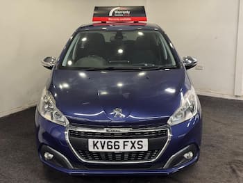 Used Peugeot 208 2016 for sale - 79847902: Photo