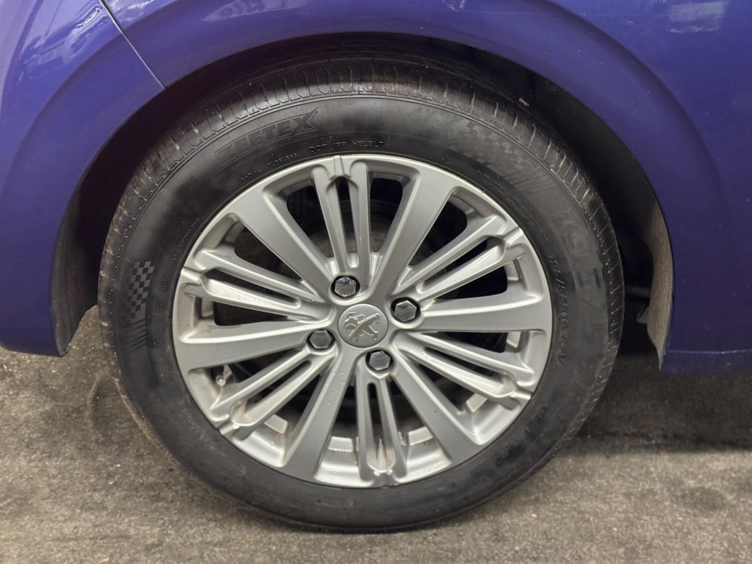 Used Peugeot 208 2016 for sale - 76446888: Photo 7