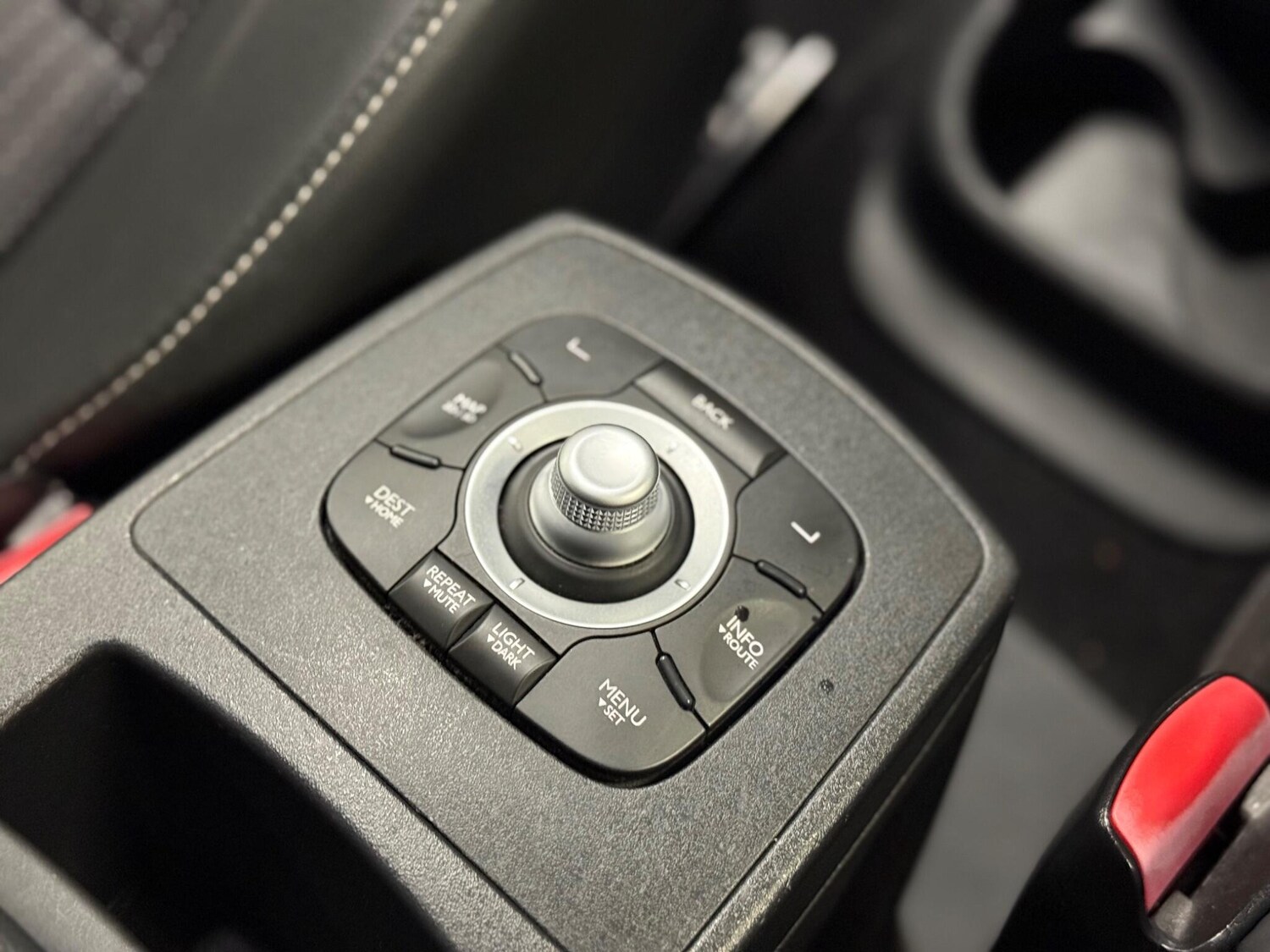 Used Renault Scenic 2014 for sale - 77970704: Photo 12