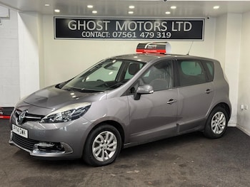 Used Renault Scenic 2014 for sale - 77970704: Photo