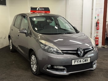 Used Renault Scenic 2014 for sale - 77970704: Photo