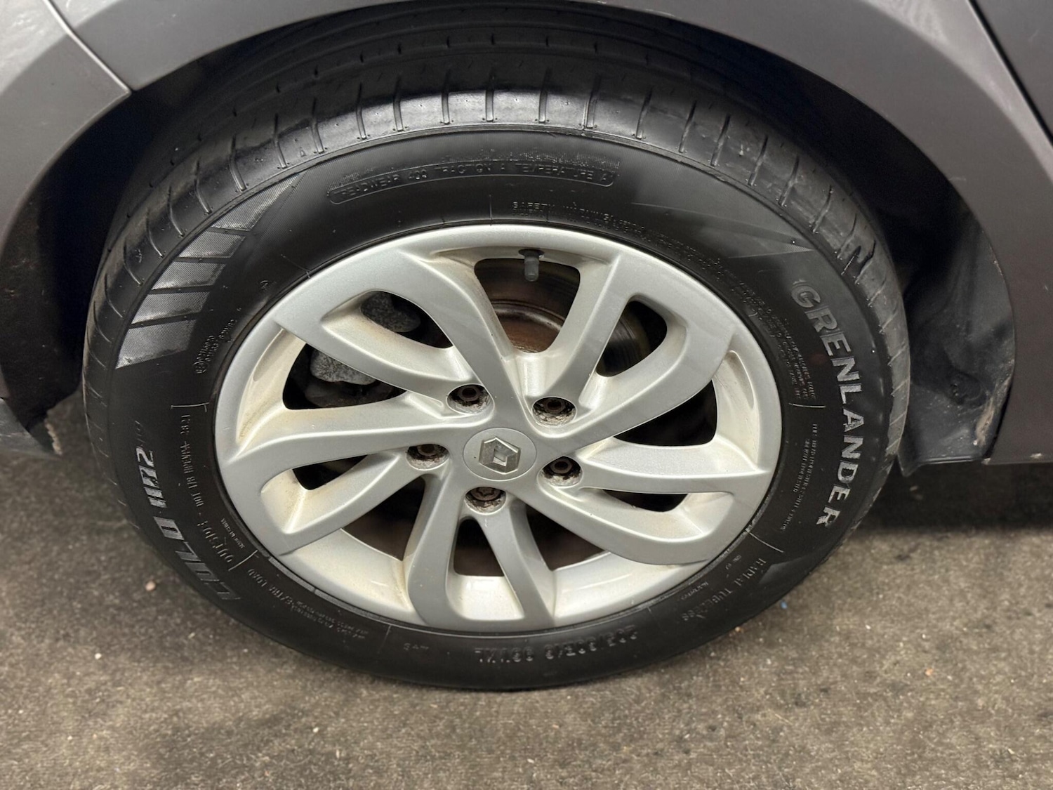 Used Renault Scenic 2014 for sale - 77970704: Photo 7