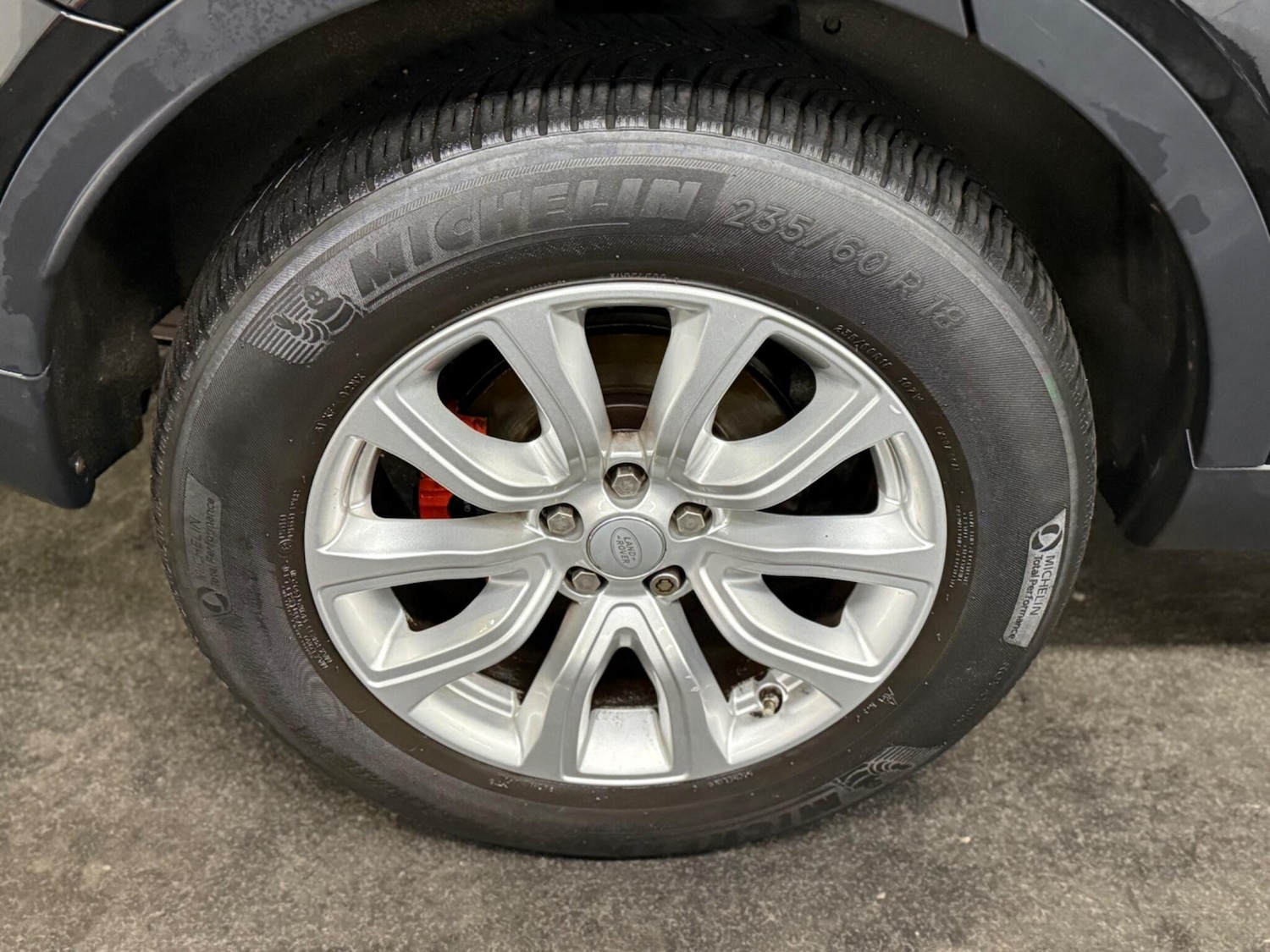 Used Land Rover Discovery Sport 2017 for sale - 76912624: Photo 7