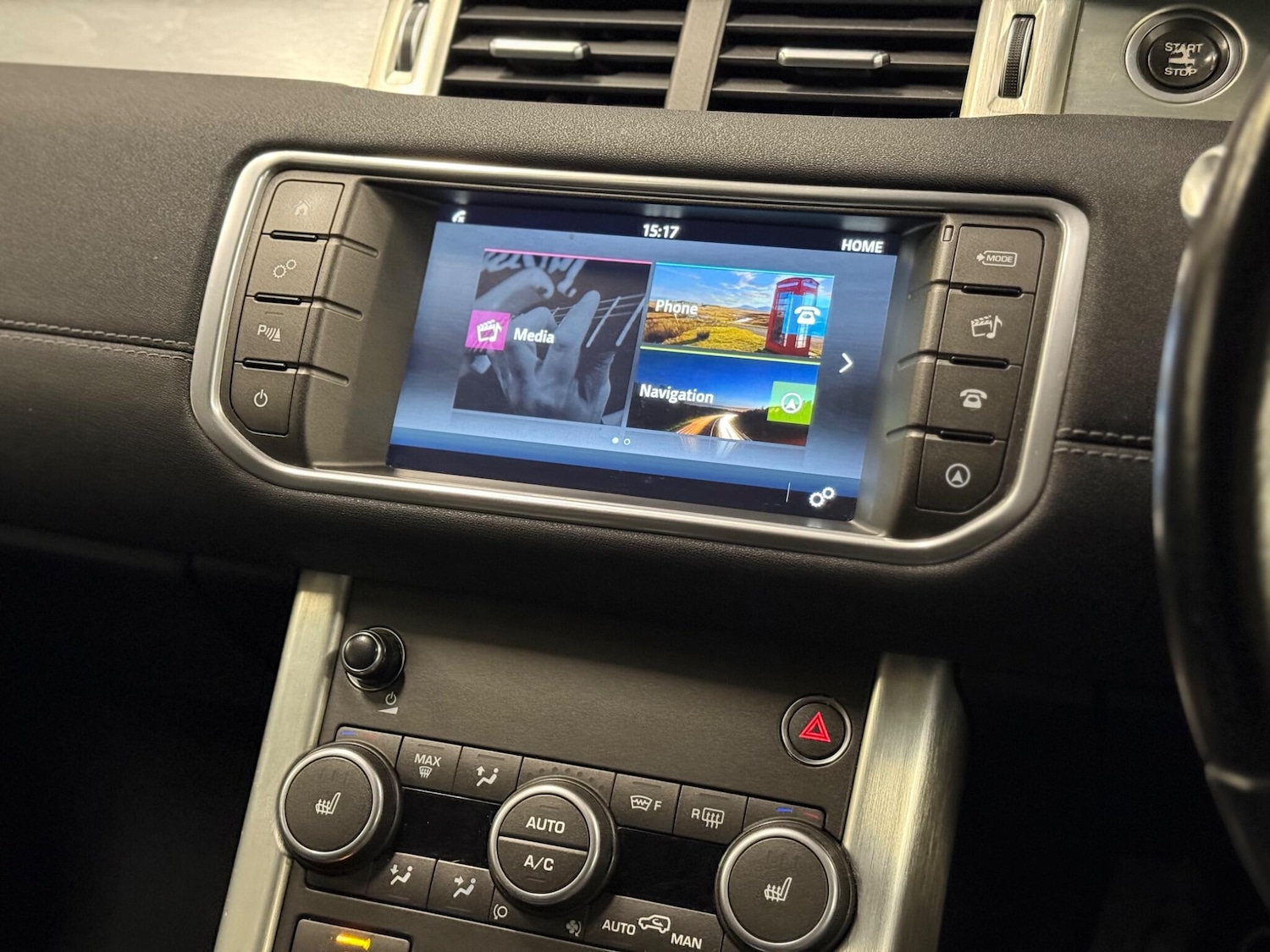 Used Land Rover Range Rover Evoque 2016 for sale - 76433325: Photo 11