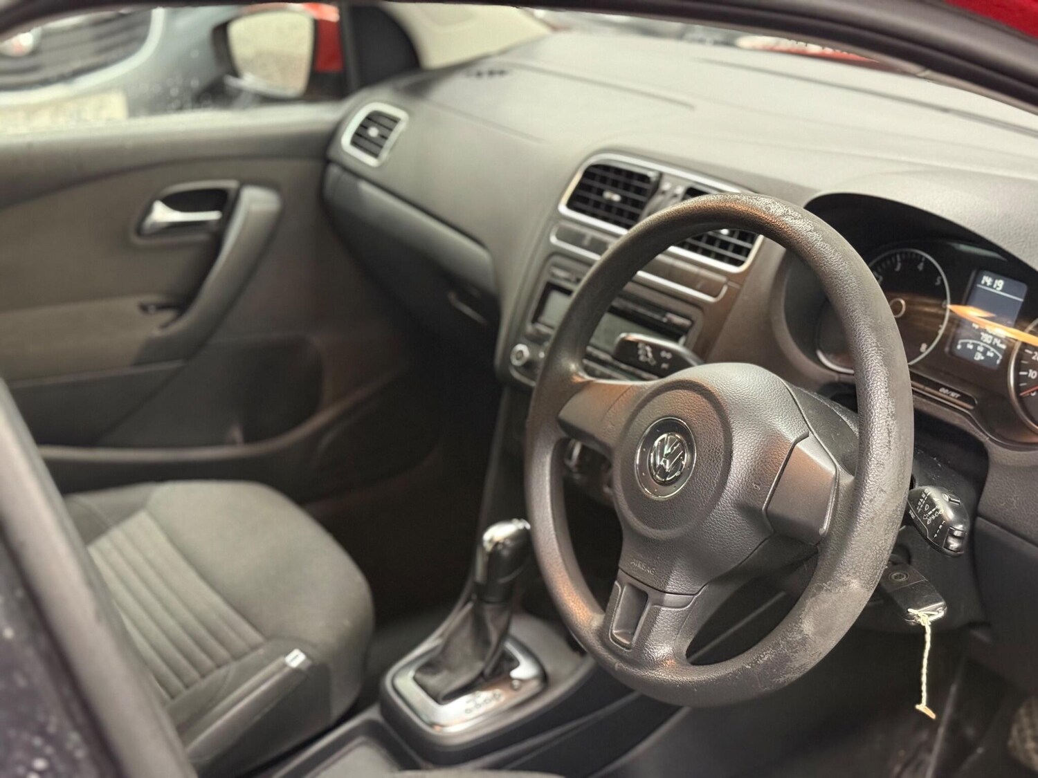 Used Volkswagen Polo for sale - 77574772: Photo 10