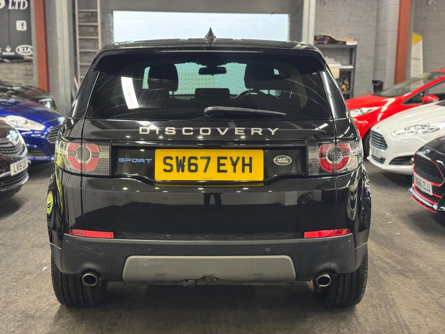 Used Land Rover Discovery Sport 2017 for sale - 76371092: Photo 5