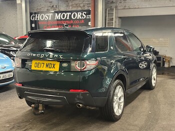Used Land Rover Discovery Sport 2017 for sale - 76572668: Photo